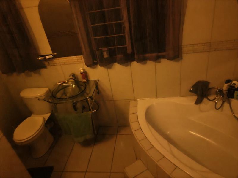 3 Bedroom Property for Sale in Vaalpark Free State